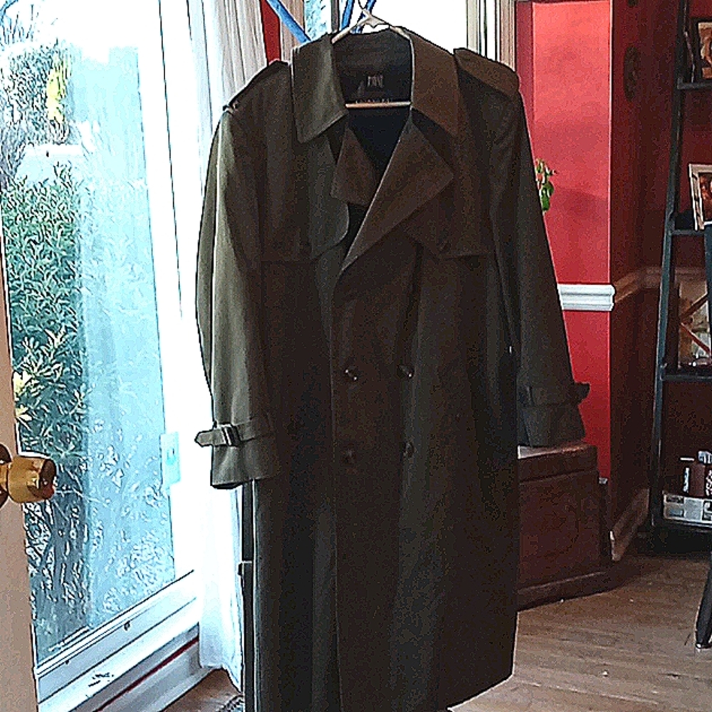 Mens Olive Green Heavy duty London Fog Raincoat